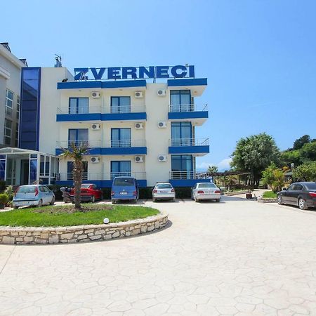 Hotel Zverneci Екстер'єр фото