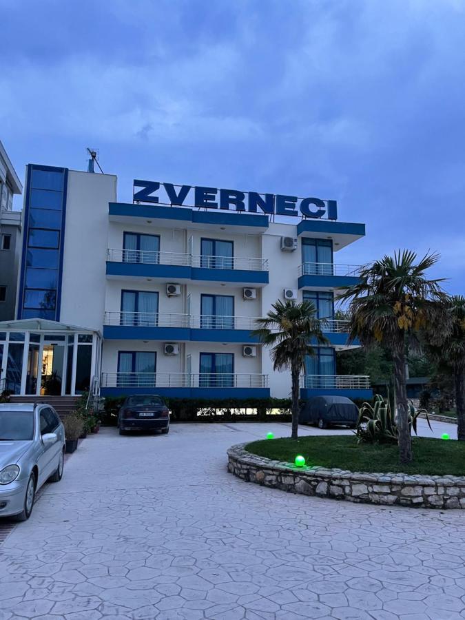 Hotel Zverneci Екстер'єр фото