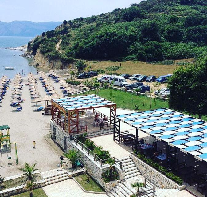 Hotel Zverneci Екстер'єр фото