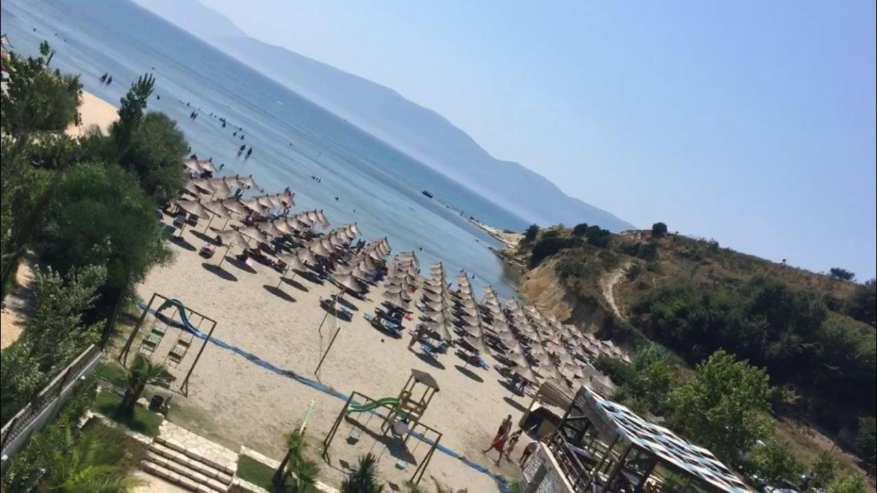 Hotel Zverneci Екстер'єр фото